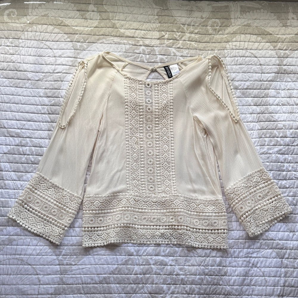 Divided Cream Lace Blouse